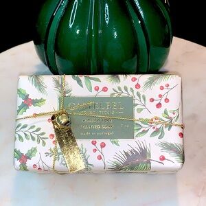 CASTELBEL LTD EDITIONS HOLIDAY PINE SOAP 7oz BAR NEW